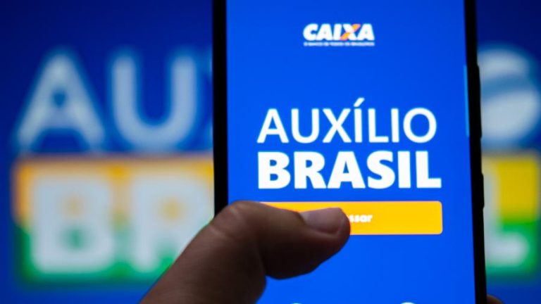 Descubra o Passo a Passo para Garantir Seus R$ 15 Mil do Auxílio Brasil